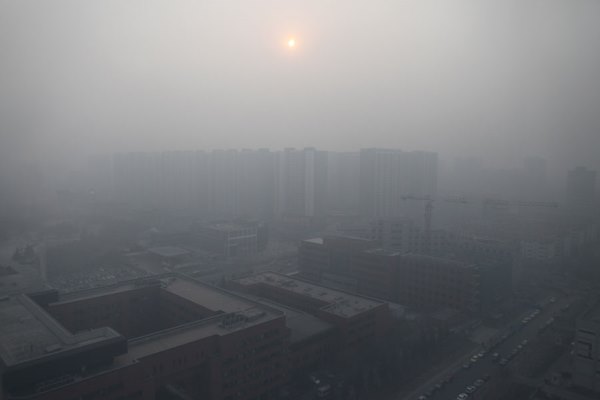 Beijing Issues First "Red Alert" due to Air Pollution