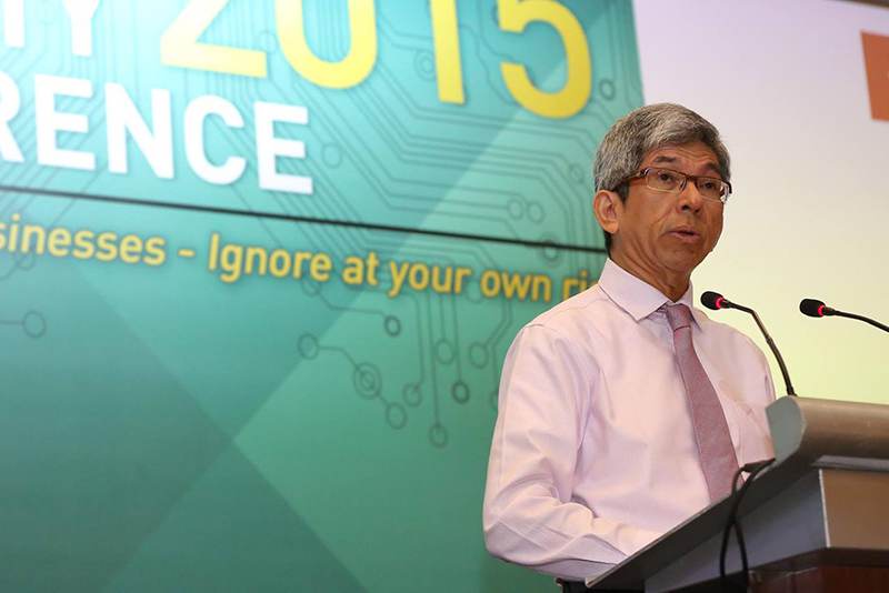 Minister Yaacob Ibrahim foresees Convergence of Infocomm and Pushes for Secure and Resilient Infrastructure in roll out of Smart Nation