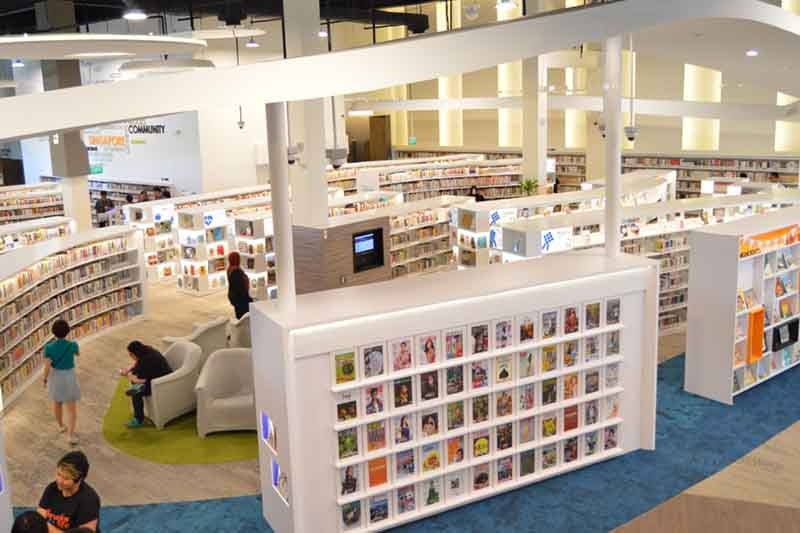 Singapore Pasir Ris Public Library reopens