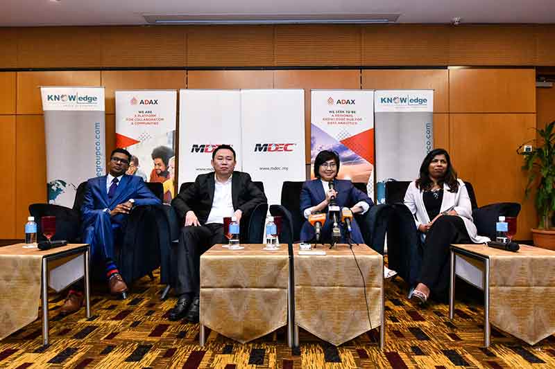 MDECs ASEAN Data Analytics Exchange partners with industry to set up Data Science Finishing School for Graduates