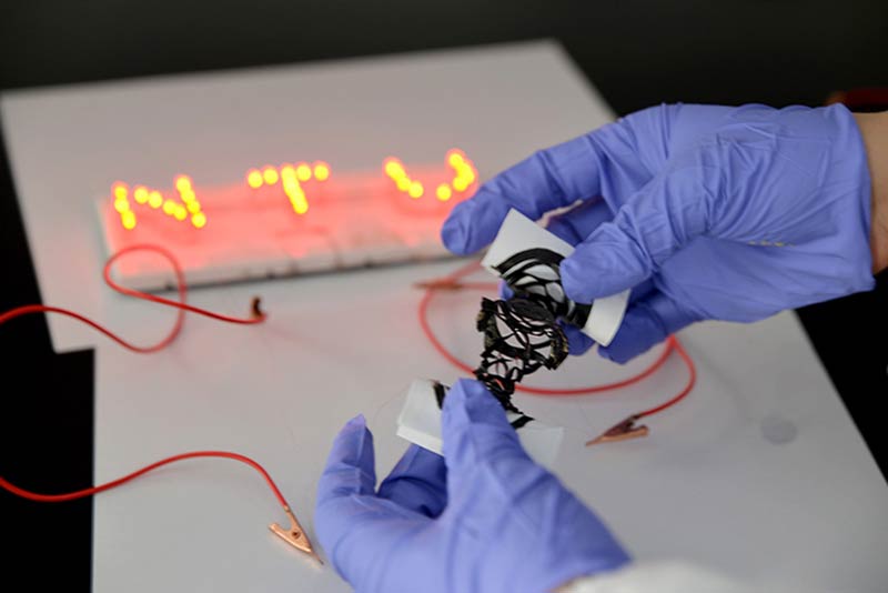 NTU scientists invent editable fabric-like power source for use in wearable electronic devices
